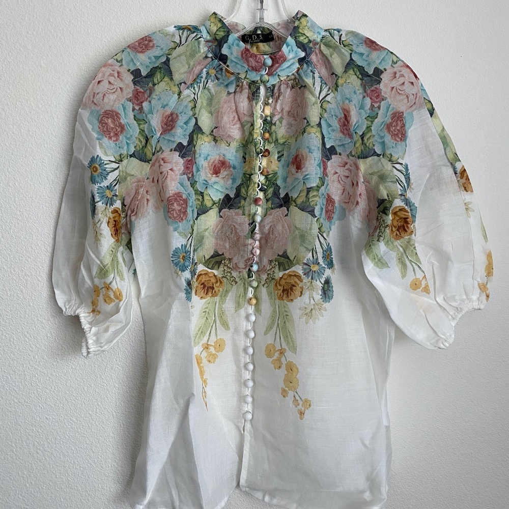 ESTHER & CO - SIZE XS - Floral Print Puff Sleeve Top